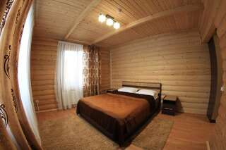 Отель Charda Буковель Стандартный двухместный номер с 1 кроватью-4