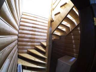 Отель Charda Буковель Двухместный номер в мансарде с 1 кроватью и общей ванной комнатой-5